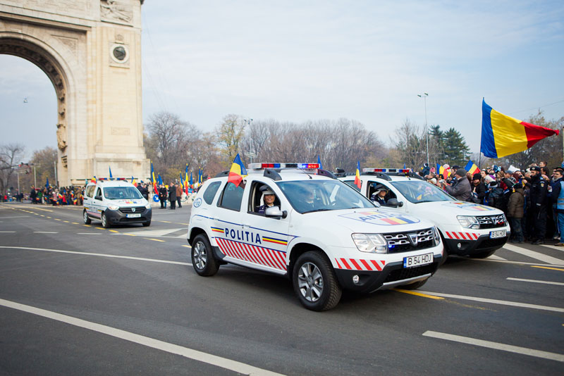 Noul Duster a „mărșăluit” la Parada Militară de 1 Decembrie